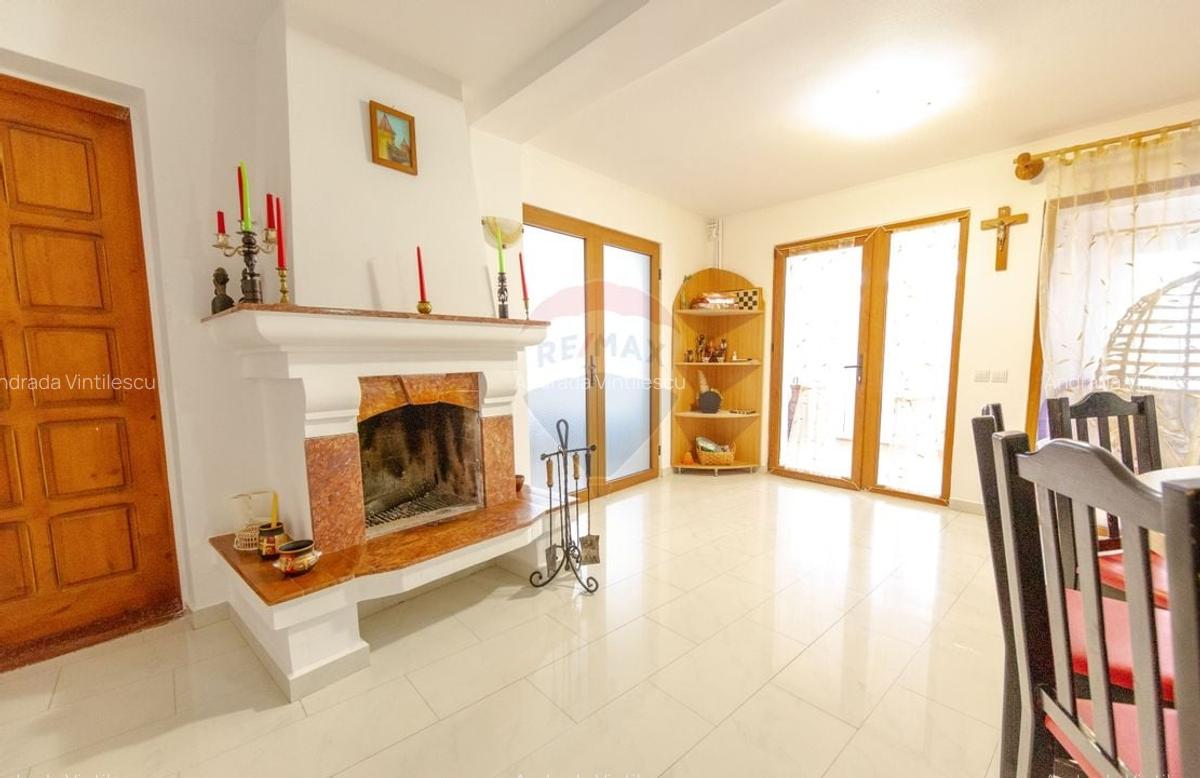 Proprietate completa cu 5 dormitoare, foisor, sauna, garaj si gradina - 4