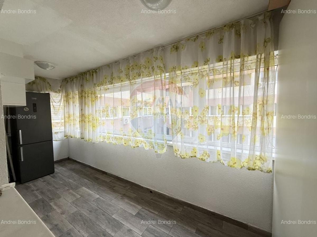 Apartament cu 3 camere de inchiriat Aparatorii Patriei - 17