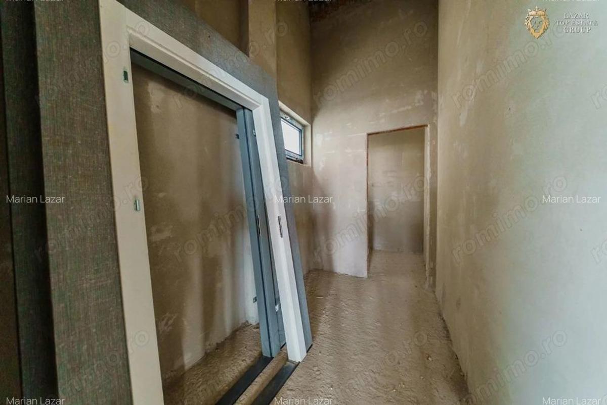 Spatiu Comercial Premium 370 mp, Vitrina 13 m, 3 Intrari Adora Par - 4