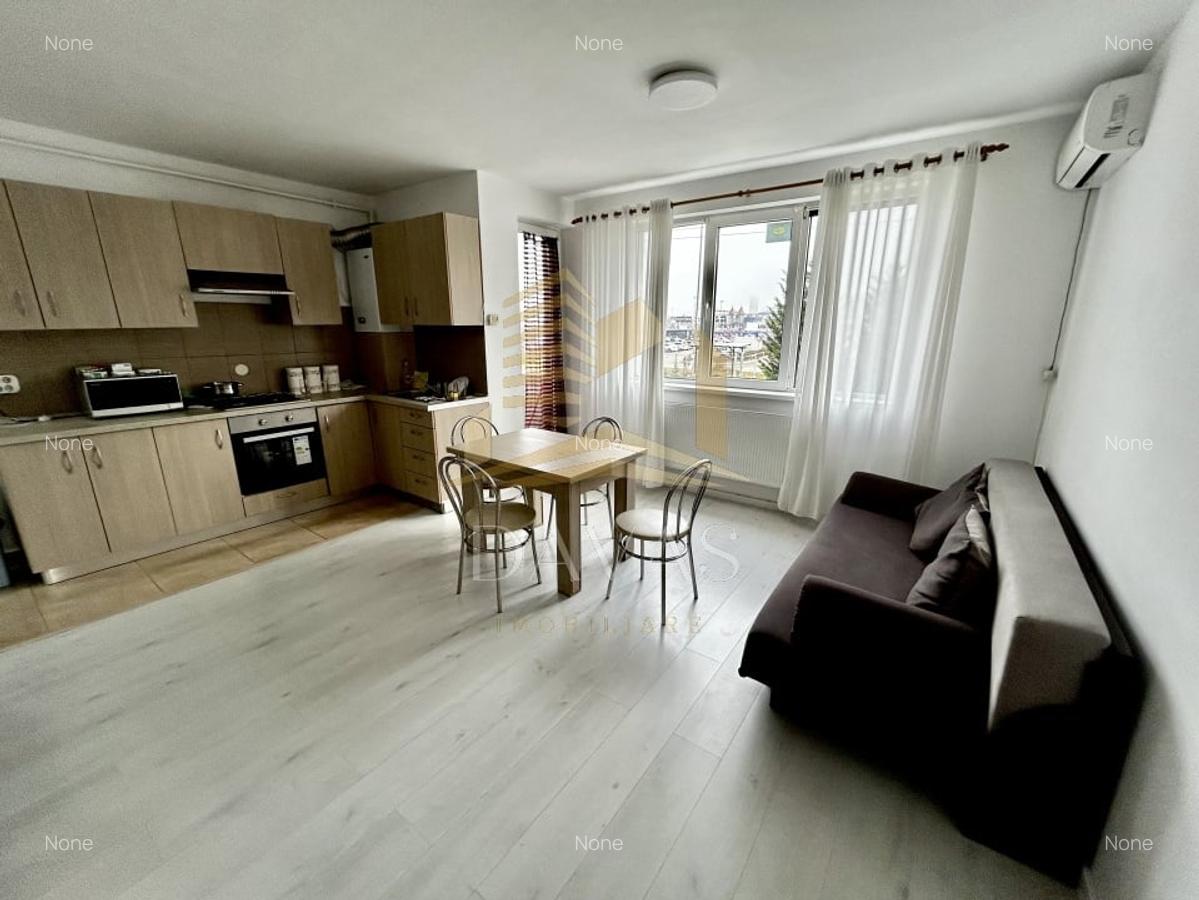 Apartament cu 3 camere semidecomandat, mobilat în Florești - 4