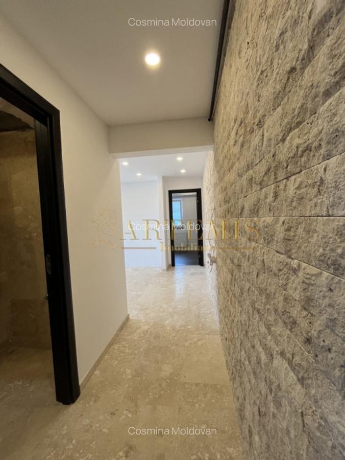 Apartament 2 camere , Zona Decebal - 3
