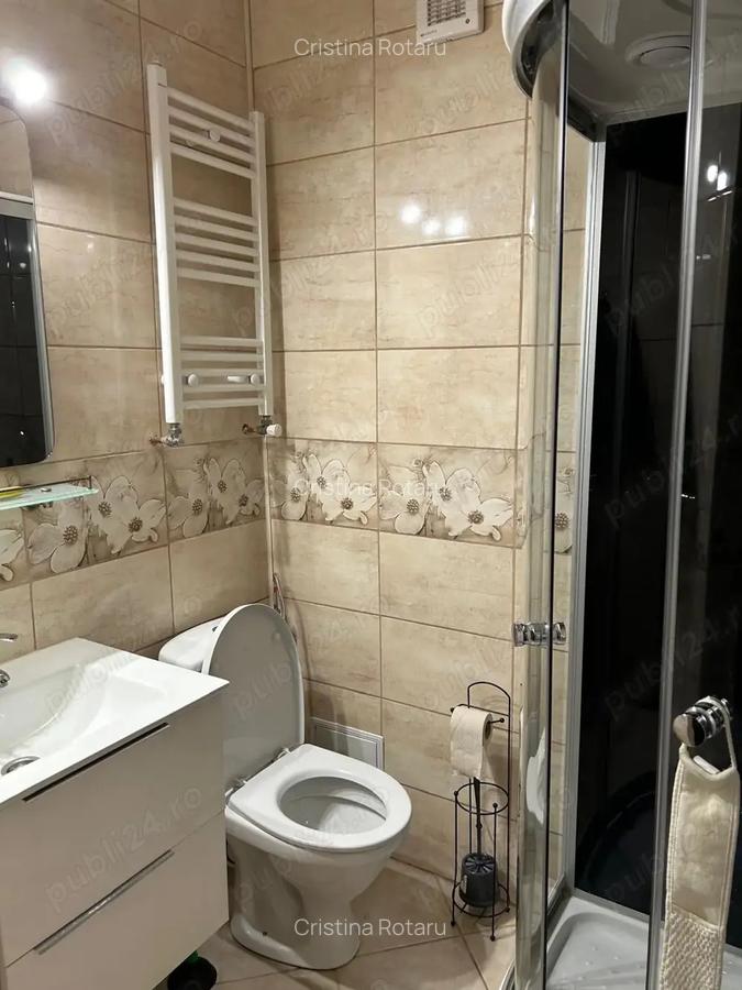 Apartament cu 4 camere de inchiriat - 2