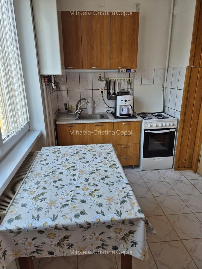 Apartament cu doua camere,decomandat - 9