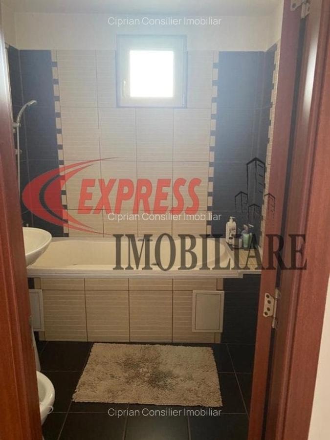 Apartament cu 3 camere semidecomandat în Fizicienilor - 3