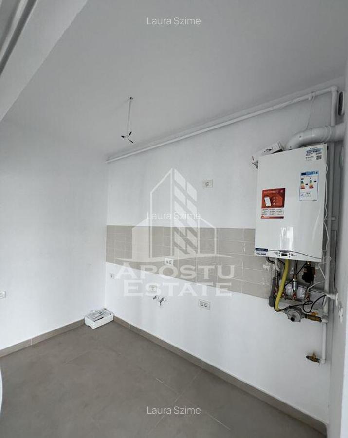 Ap 1 camera in bloc nou Mehala - 2