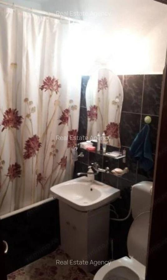 2 camere in zona Spitalului Judetean - 4
