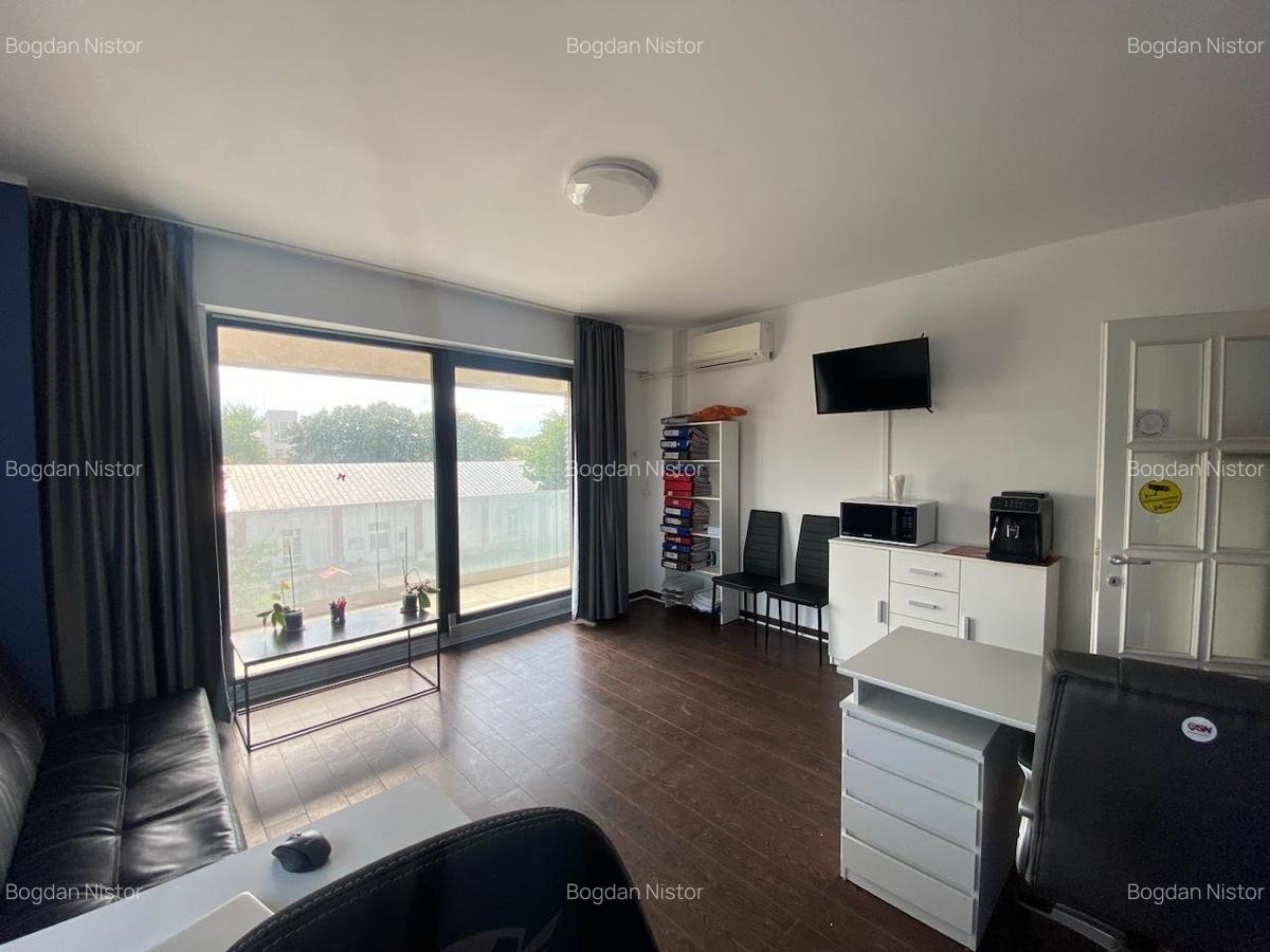 Spațiu de închiriat în Copou lângă Liceul Ibrăileanu 48 mp - 1