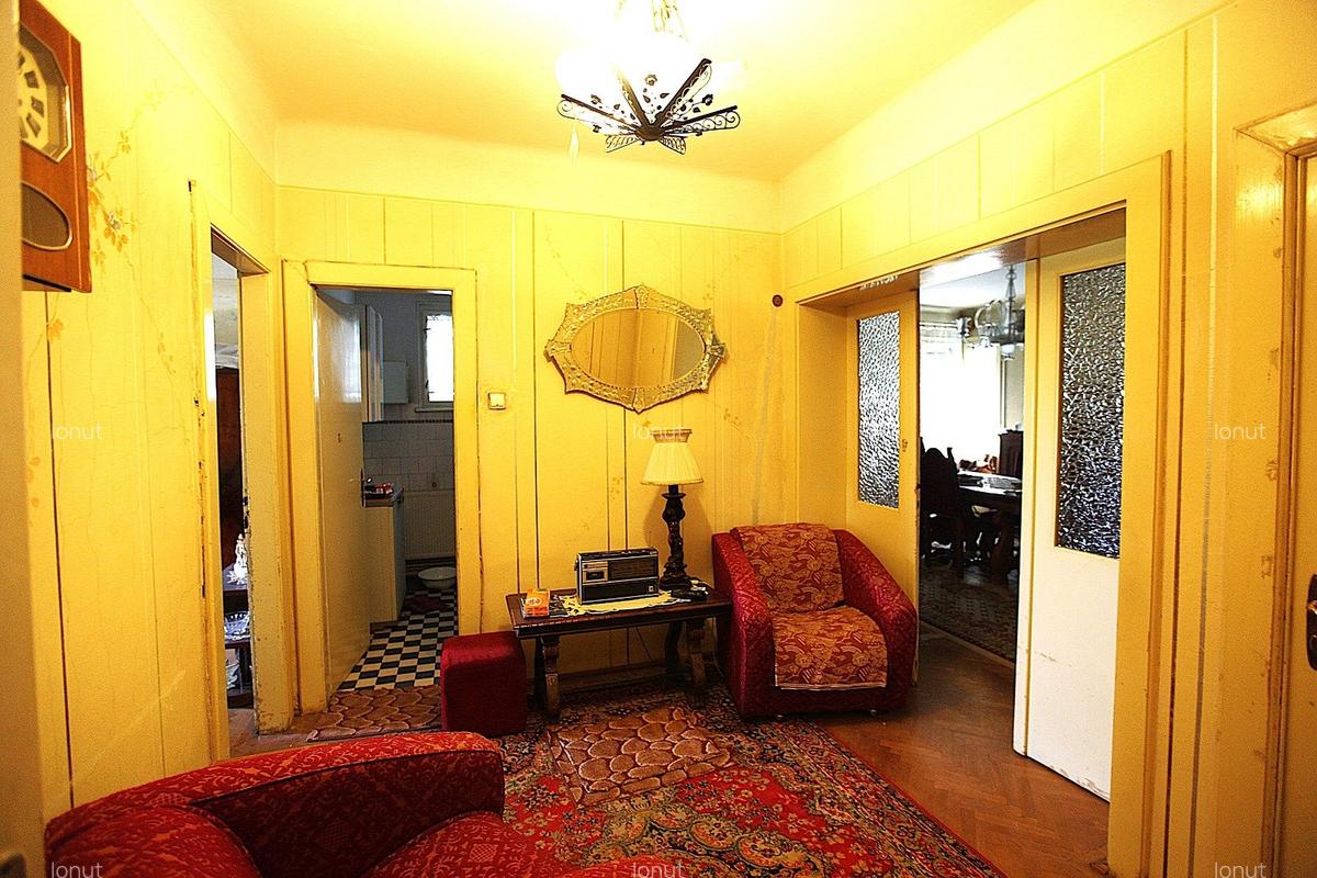 Apartament cu 4 camere decomandat în Centrul Istoric - 7