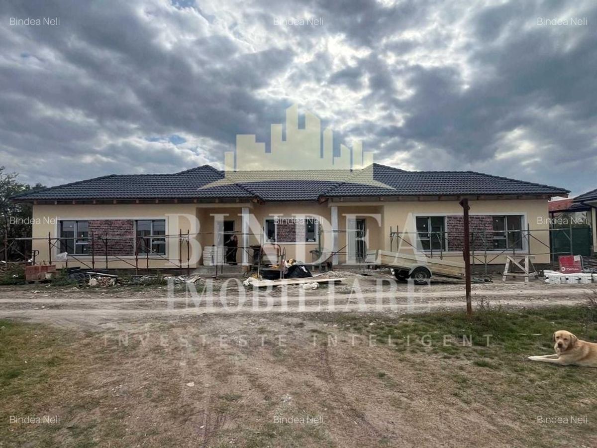 Duplex pe parter, constructie noua, 300mp teren vatra satului Giarmata - 2