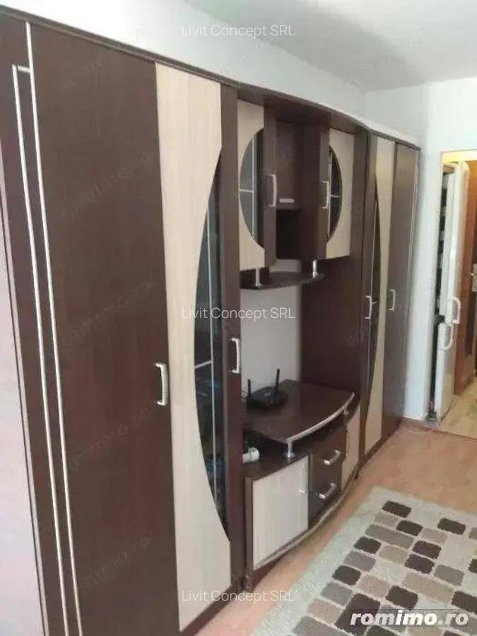 De inchiriat apartament o camera Centru - 3