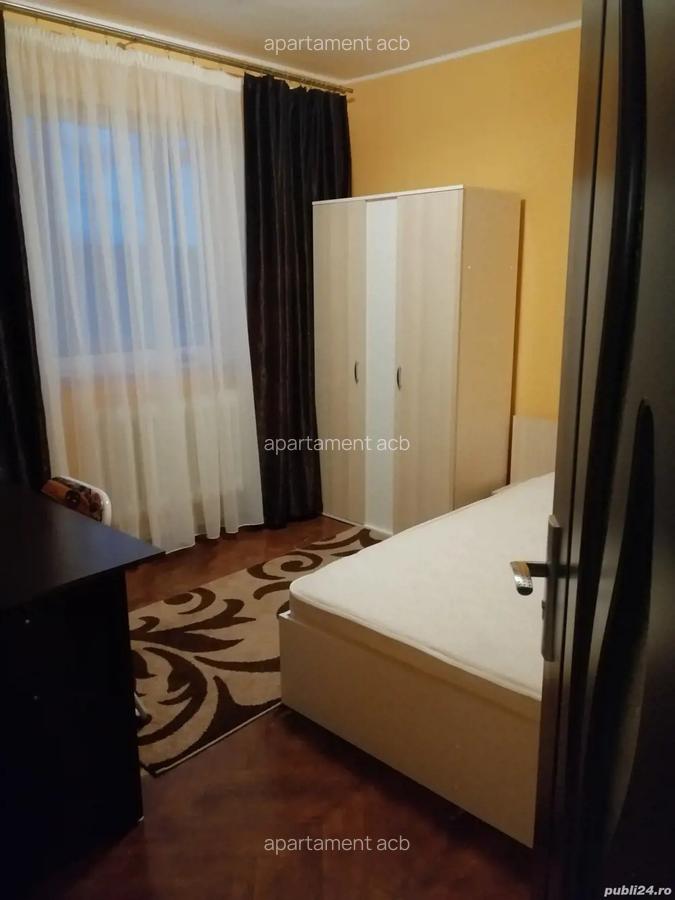 Inchiriez apartament 3 camere decomandat Alexandru cel bun - 5