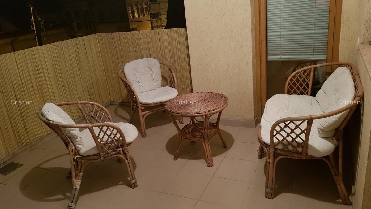 Apartament de vanzare - 9