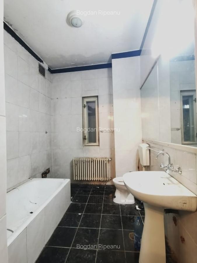 Vila cu 4 apartamente independente | Ideala investitie | Comision 0% - 11