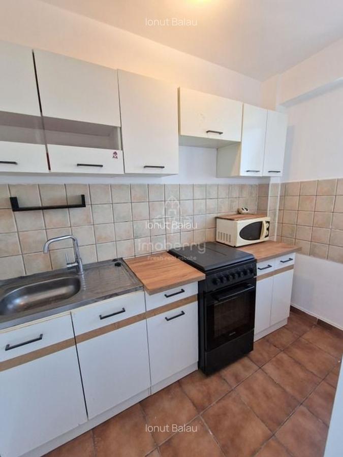 Garsoniera Str. Latea Gheorghe - Ghencea | Tramvai 41 - 3 min | Metrou - 15 min - 5