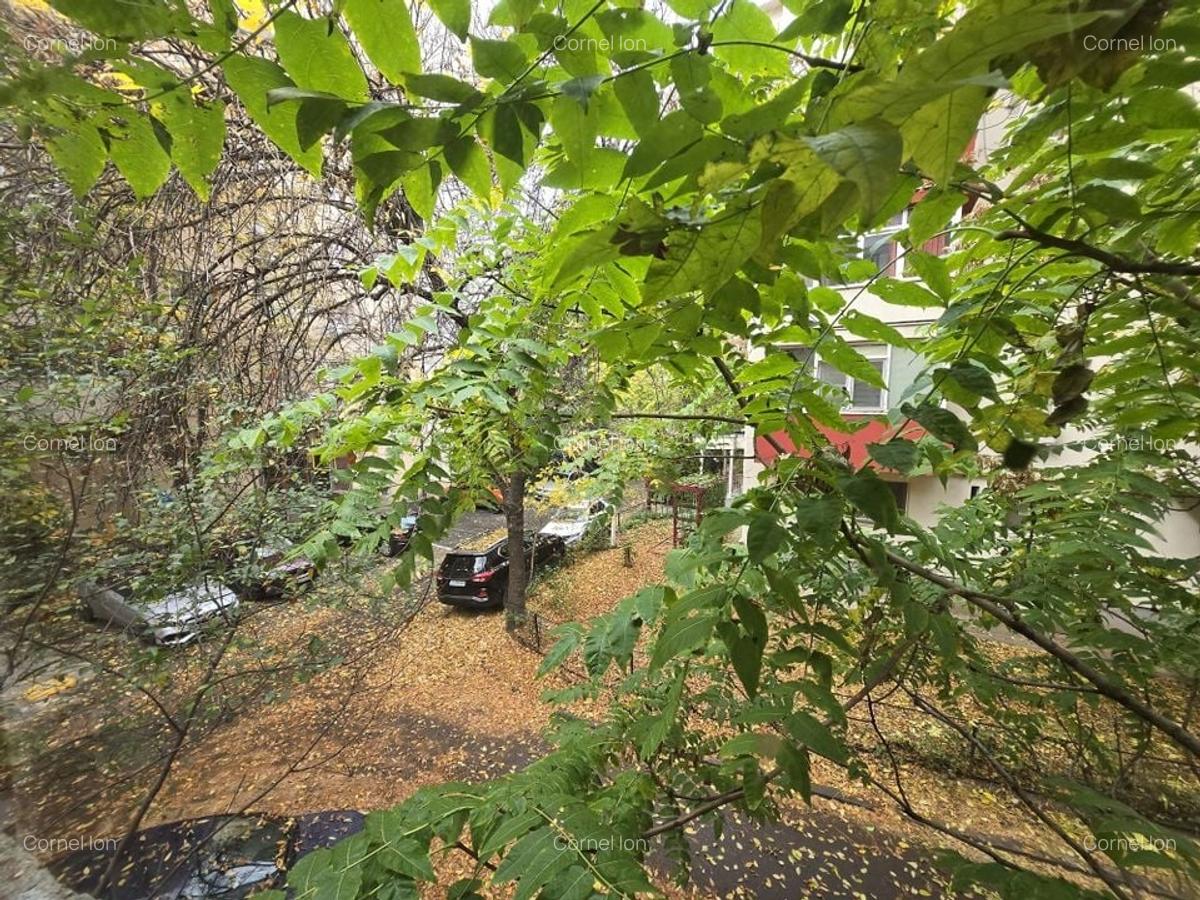 Apartament 2 camere decomandat etaj 1 -Timpuri Noi- Tineretului - 3 Apartament 2 camere decomandat etaj 1 -Timpuri Noi- Tineretului - 3