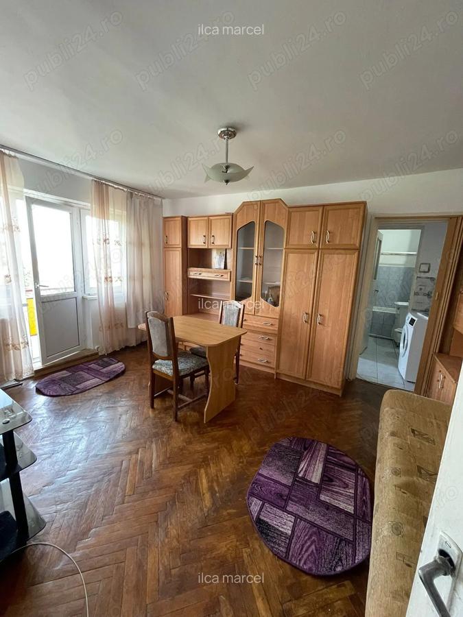 Inchiriez apartament 2 camere - 1