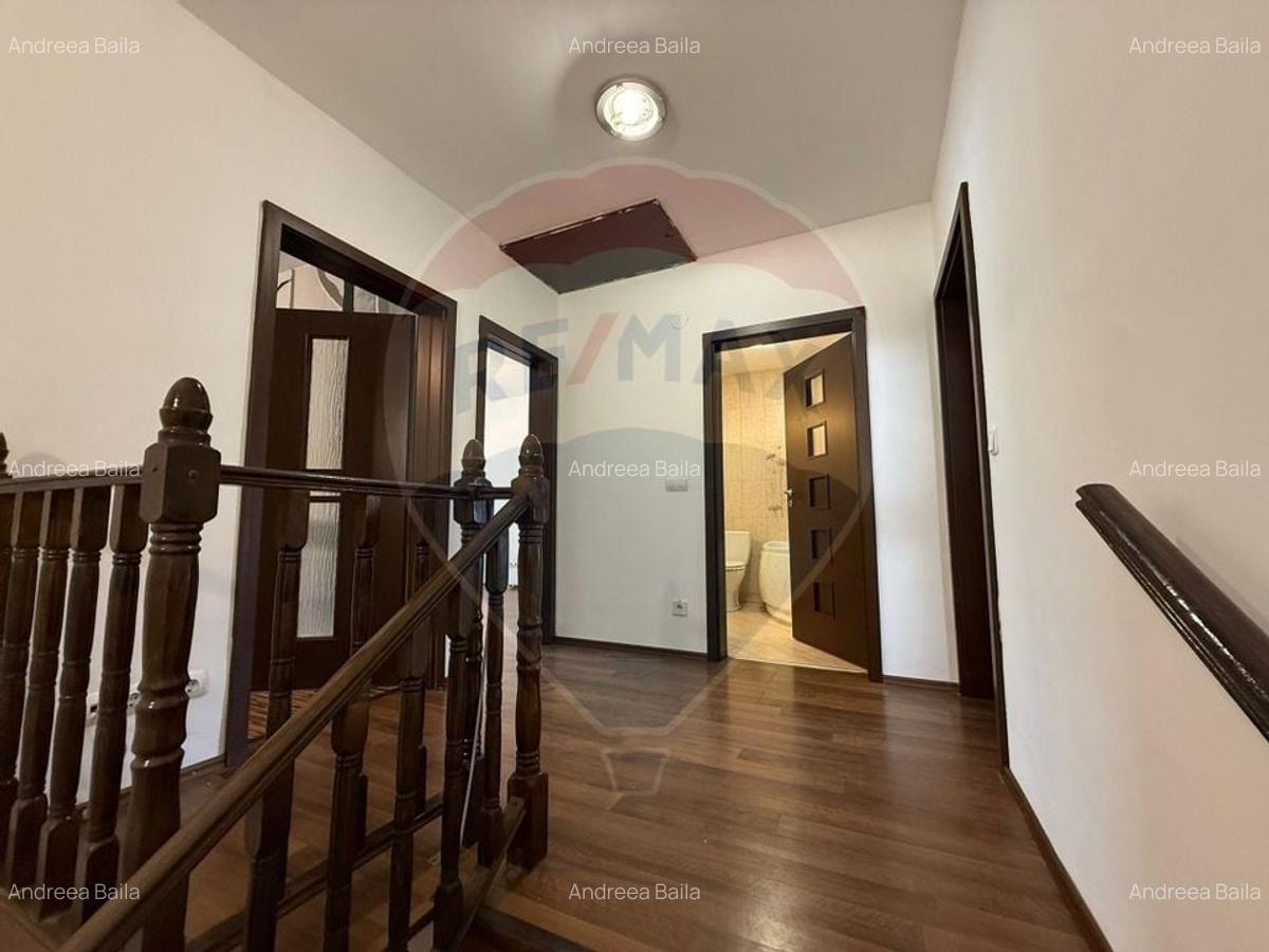 CASA  cu 5 camere de vanzare in Selimbar - 6