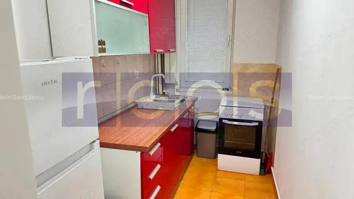 DE VANZARE GARSONIERA 33 MP DRUMUL TABEREI | DECOMANDATA | METROU - 4