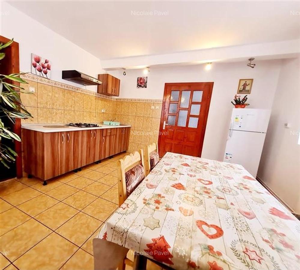 FILM!  Moieciu de Jos, Bran, pensiune in conditii apreciabile - 32