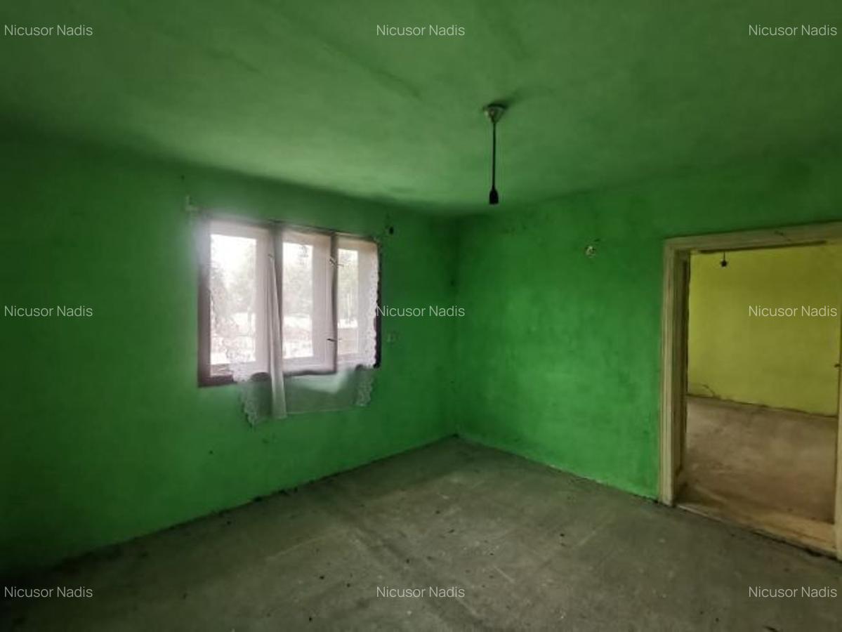 Casă de vânzare plus teren - 8