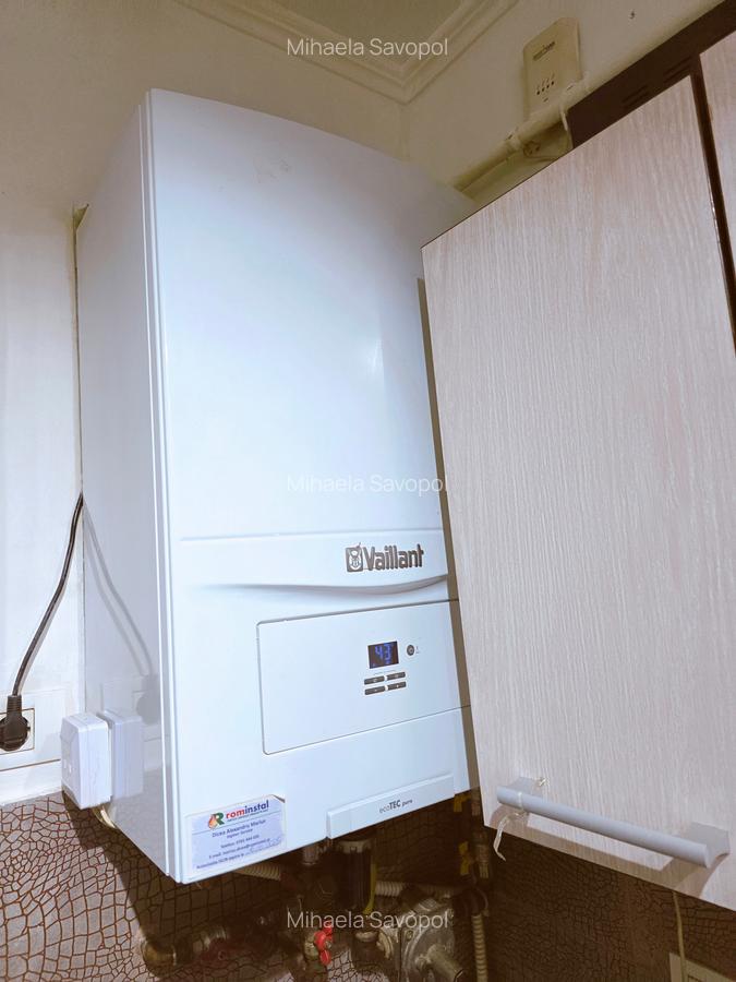 Garsoniera dubla Sala Palatului et 1/7  bloc 1960 centrala proprie 42 mp - 19