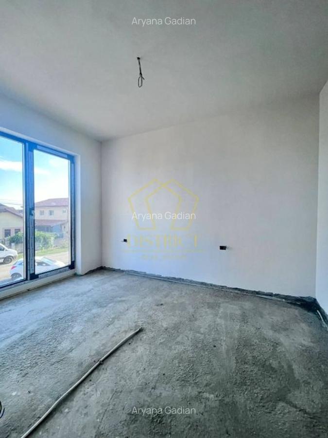 Casă individuală cu 5 camere în Moșnița Nouă - 2