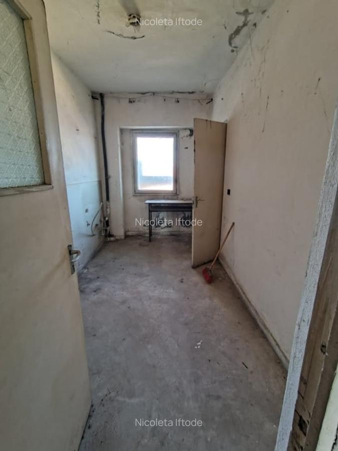 Tibanesti- Apartament cu 3 camere, 2 bai, etajul 3 - 4