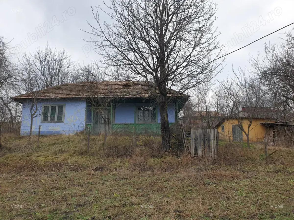 Casa batraneasca de vanzare - 5