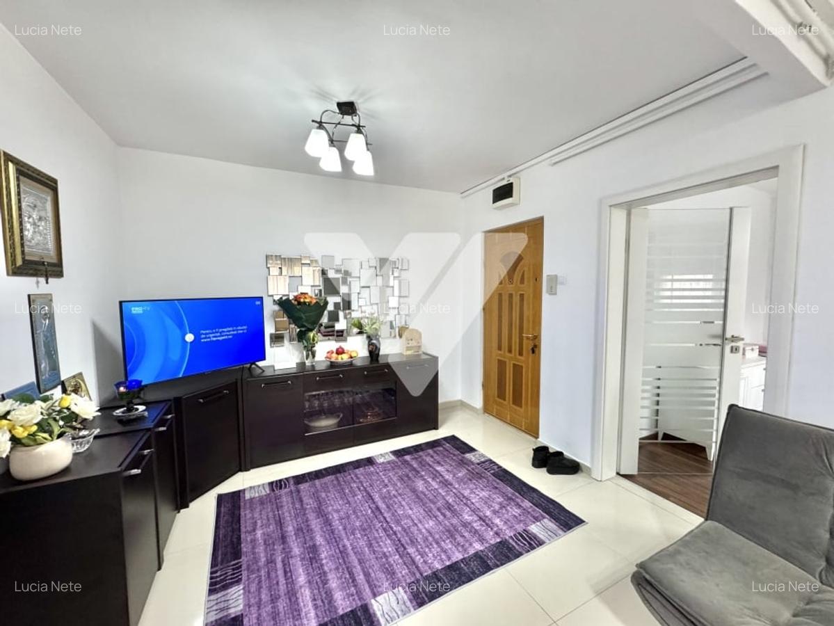 Apartament 3 camere mobilat 68 mp balcon pivnita - Vasile Aaron Sibiu - 13