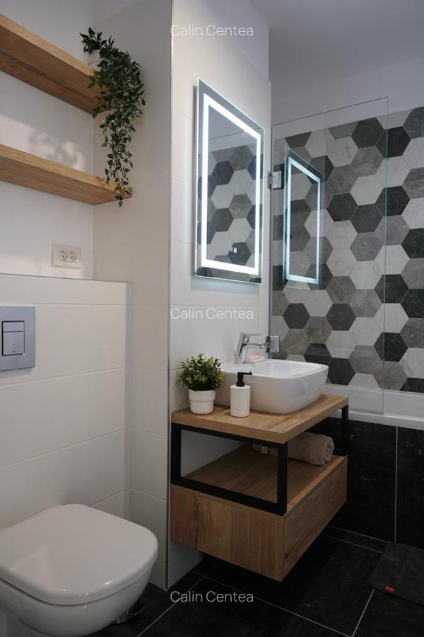 ISHO, Vedere panoramica, in vecinatatea Universitatii de Medicina - 13