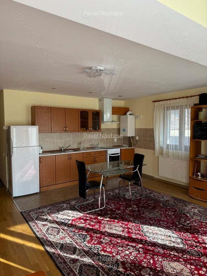 Vand apartament 2 camere decomandat in Sinaia - 8