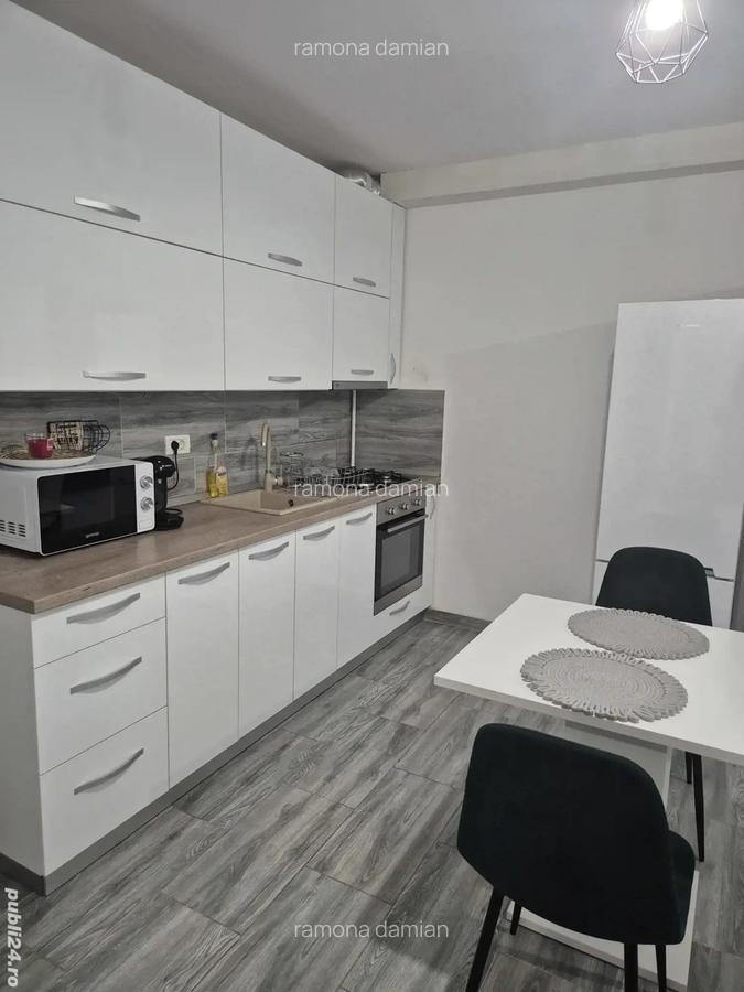 Inchiriez apartament cu doua camere Zona Moden - 2