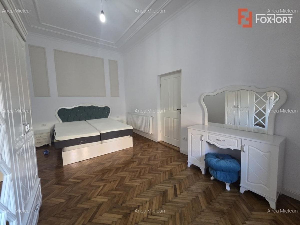 Apartament cu 2 camere, Central in cladire istorica - Arad - 4