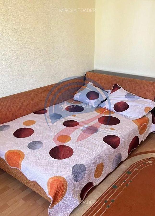 CHIRIE GARSONIERA VALEA ROSIE - 1