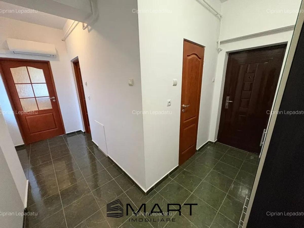 Apartament 2 camere in bloc cu lift, zona Facultatii de Medicina - 8
