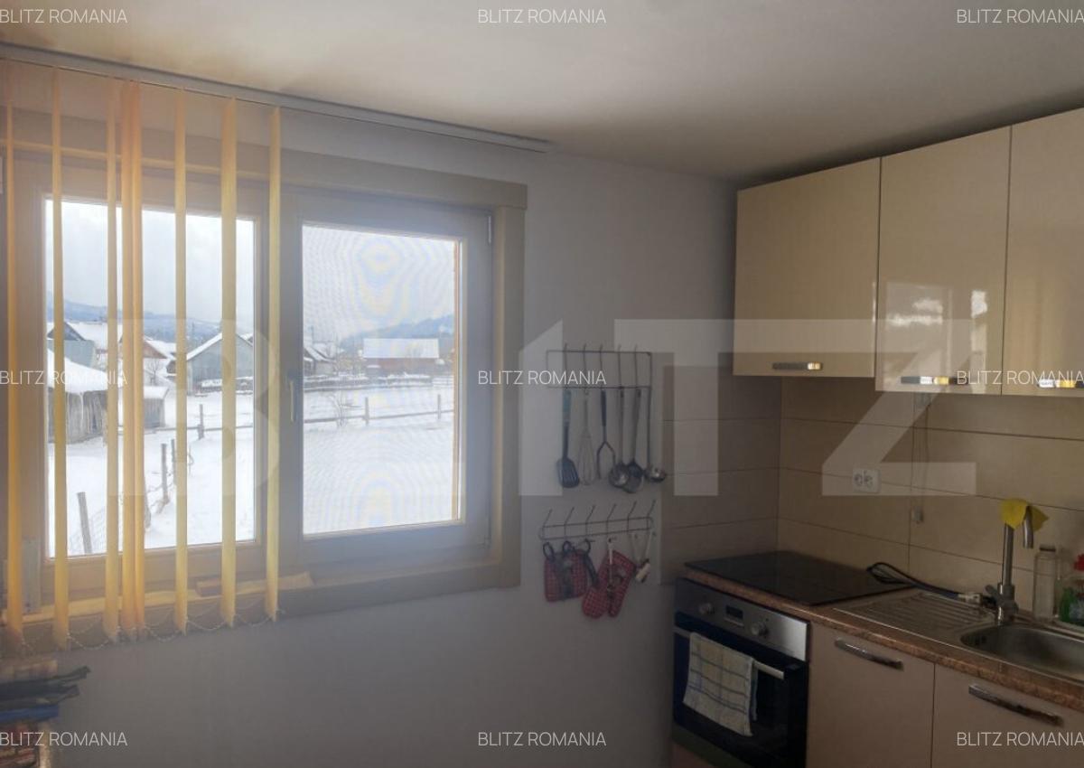 Casa de vanzare, cu 4 camere, 120 mp, zona Neagra ?arului - 8