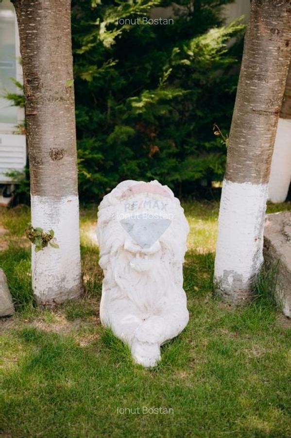 Casute de vanzare - 40