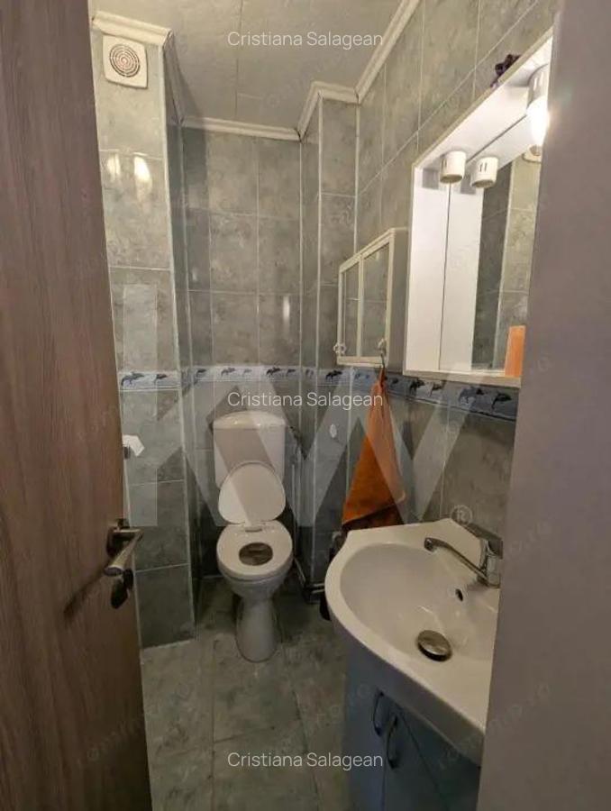 Apartament 4 camere de inchiriat - ?trand - 12