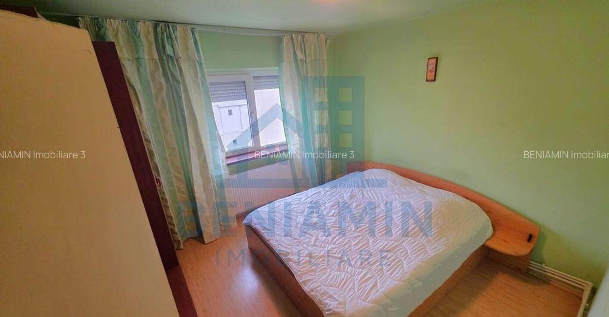 Apartament de vanzare 3 camere decomandat 1 Mai 72 mp - 7
