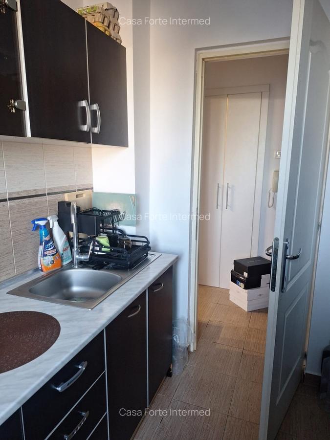 Apartament de închiriat – 2 camere, Tomis 2 – 400 Euro/lună - 5
