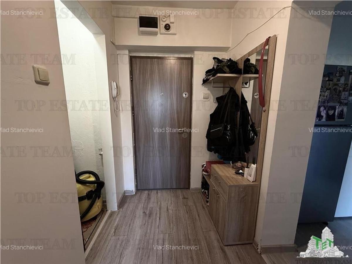 Apartament 2 camere RENOVAT, la 2 minute de Plaza Romania - 8