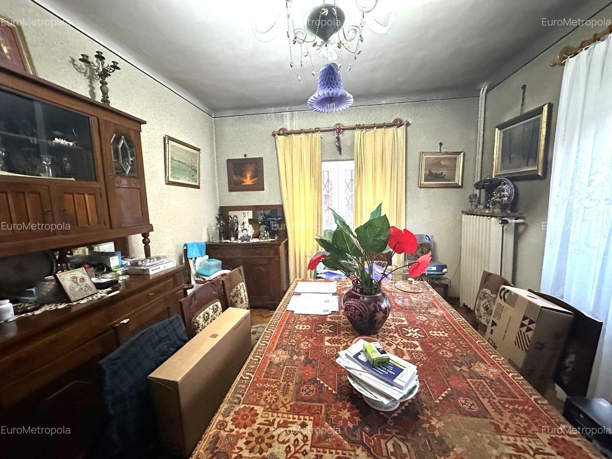 Vila cu arhitectura, individuala Parc Romniceanu - 4