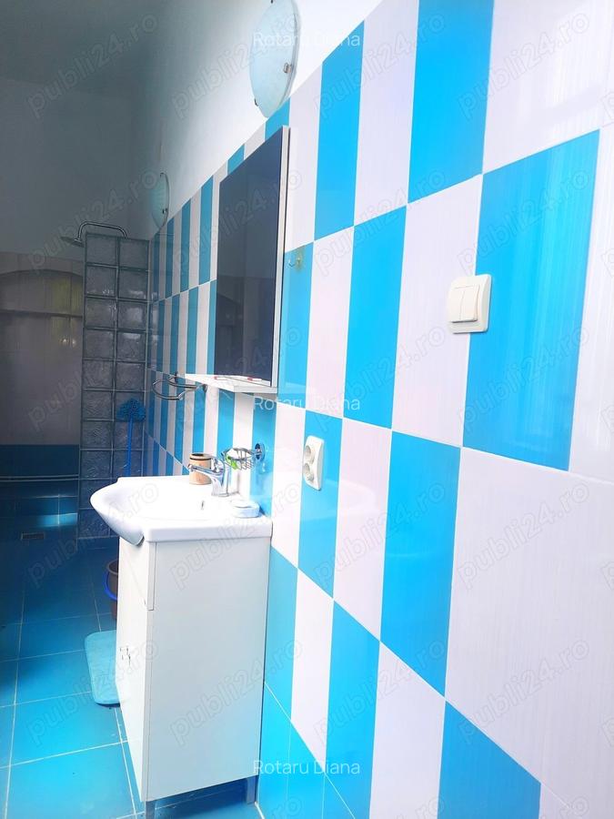 Casa de vanzare, langa biserica, in zona centrala, in comuna Pilu, jude?ul Arad - 1