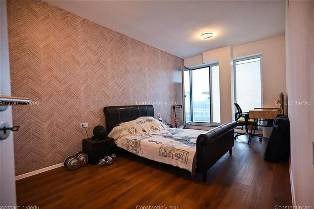 Apartament cu 3 camere decomandat, mobilat în Tractorul - 7