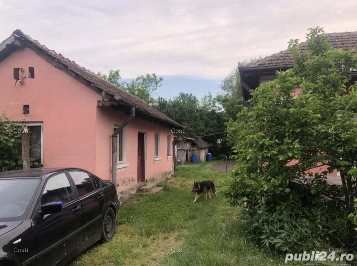 Casa cu gradina si terenuri - 3