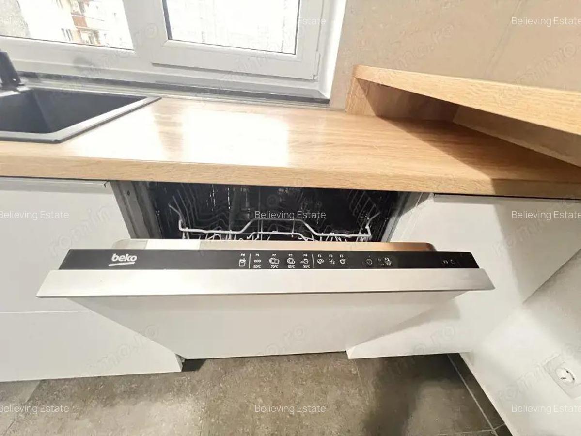 Apartament spatios 2 camere Qualis Coresi - 17