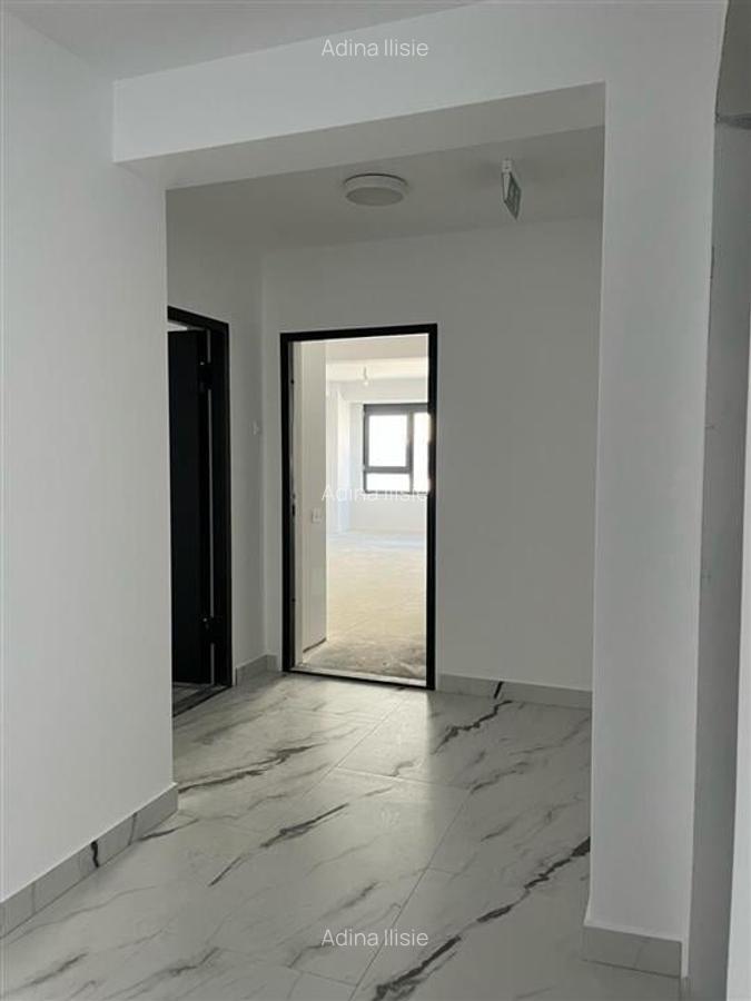 Apartament cu 3 camere decomandat în Central - 18