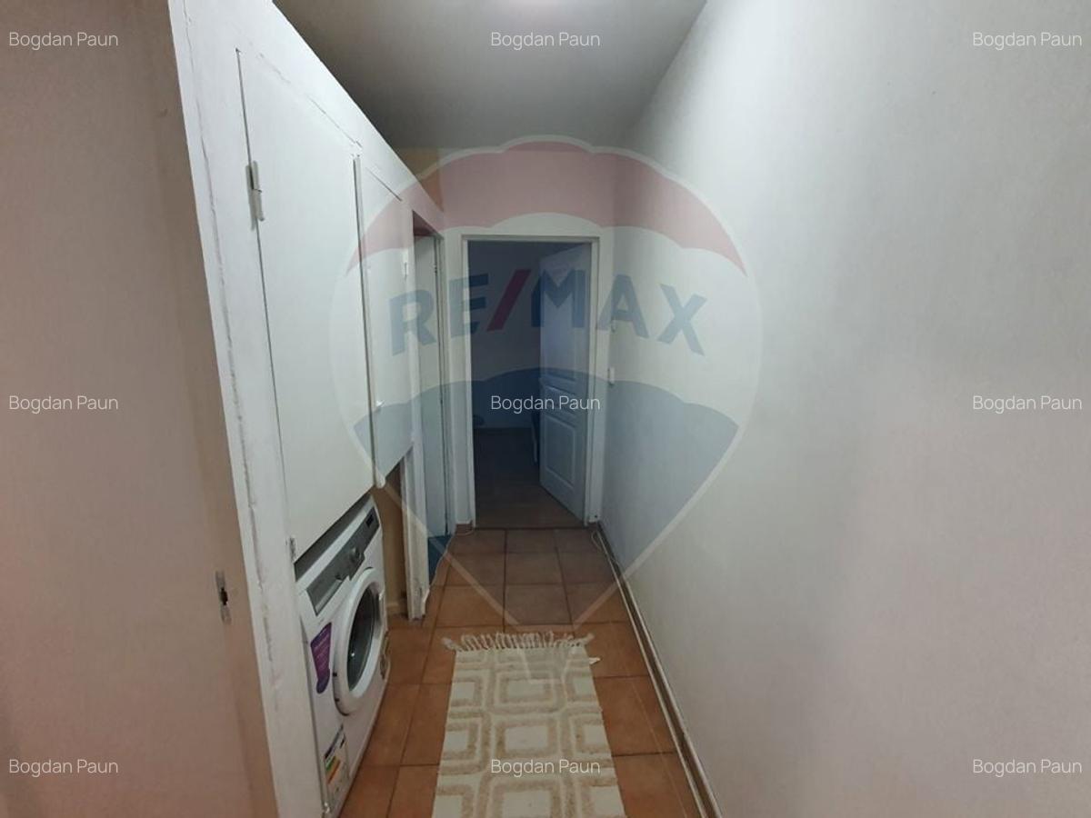 Apartament 3 camere de vanzare zona Orizont. Etaj 1 - 3