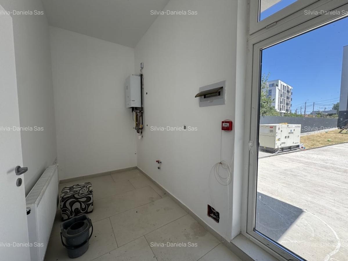 Spatiu comercial, 45 mp utili, vitrina, finisat, zona Podului IRA - 6