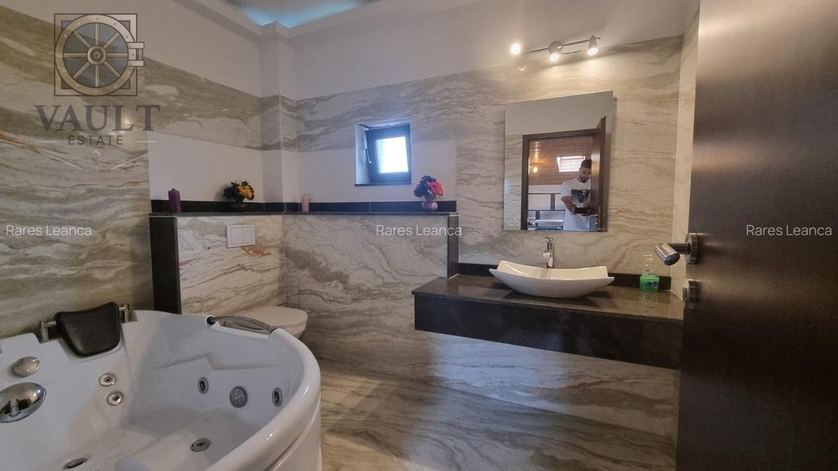 VILA INDIVIDUALA-APARATORII PATRIEI-5 minute METROU - 25